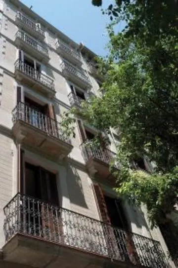 Apartamentos Consell De Cent 巴塞罗那 酒店